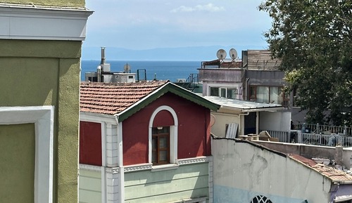 Habitación panorámica doble, 1 cama de matrimonio, vistas parciales al mar