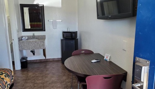 Habitación Deluxe, 1 cama de matrimonio grande, fumadores, frigorífico y microondas