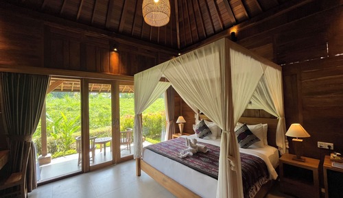 Villa Deluxe