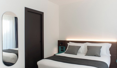 Habitación estándar con 1 cama doble o 2 individuales