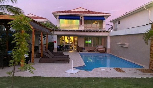 Villa familiar