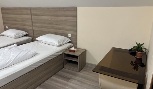 Habitación con 1 cama doble o 2 individuales