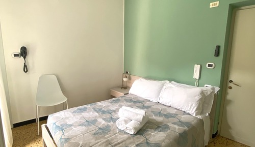 Habitación económica, baño compartido