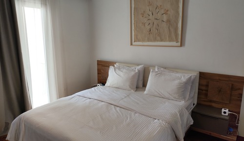 Apartamento de lujo, 2 habitaciones, terraza, vistas a la ciudad (Melina Superior)