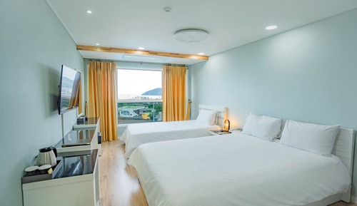 Habitación estándar con 2 camas individuales, vistas al mar