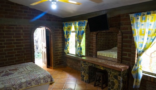 Habitación cuádruple económica