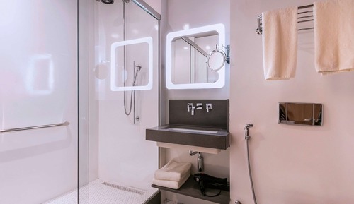 Habitación familiar, 1 cama de matrimonio grande con sofá cama