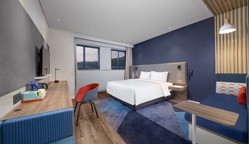 Habitación estándar, 1 cama de matrimonio grande (Low Floor)