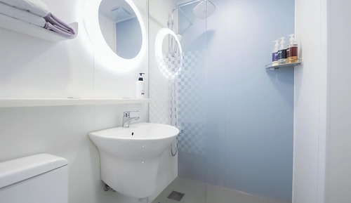 Room (Business Deluxe - Breakfast for 1 PKG)