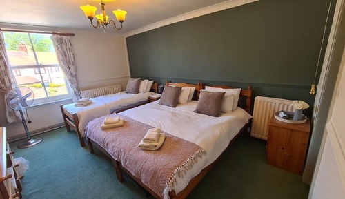 Suite, baño privado