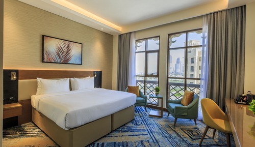 Executive King Room with Canal View