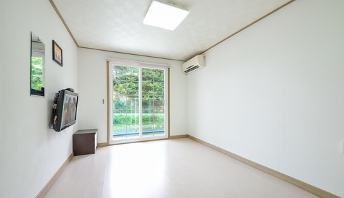 Habitación básica, 1 habitación (B-Megraz)