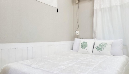 Room (Romance (Duplex/Private BBQ/Pet Compa)