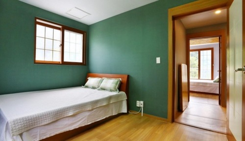 Room (Large B)