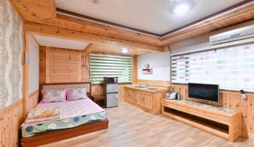 Room (Moonlight (couple room))