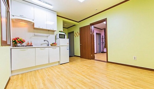 Room (Two Rooms (Nos 201 and 202))