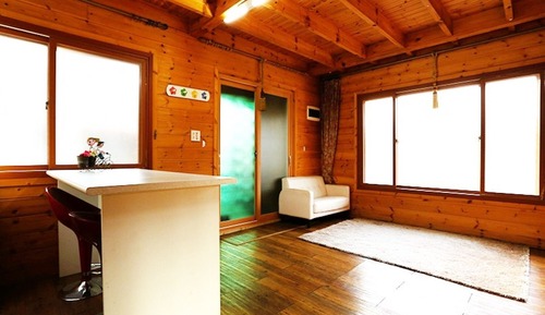 Room (Sol Mochae (Unshared House Duplex))