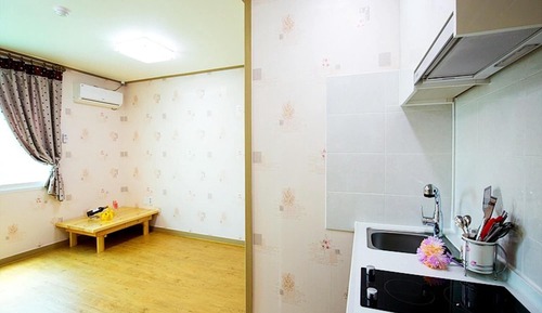 Room (3F - Annex No 3)