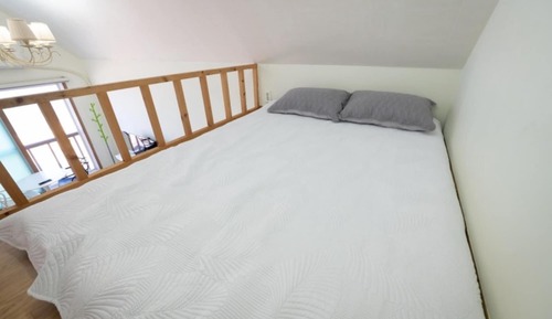 Room (Room 101 (Unshared House Duplex))