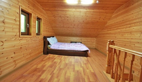 Room (Silver Drop (Duplex))