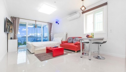 Room (Building B Room 301 (Spa/Ocean View/P)