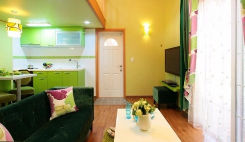 Room (Lime (Duplex))