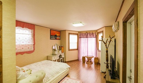 Room (Dodam)
