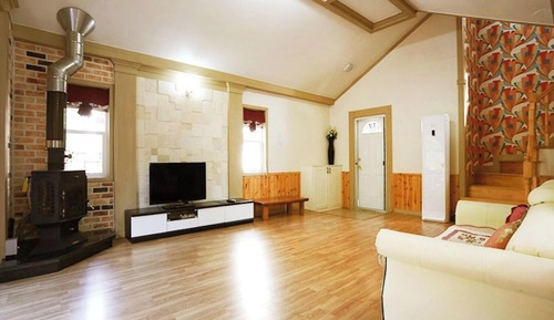 Room (Freesia (Unshared House Duplex))