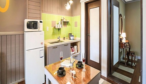 Room (Espoir)