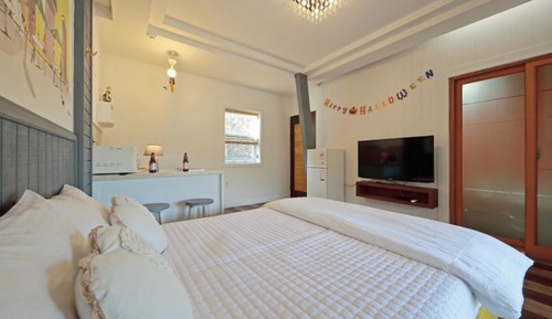 Room (Eternel)