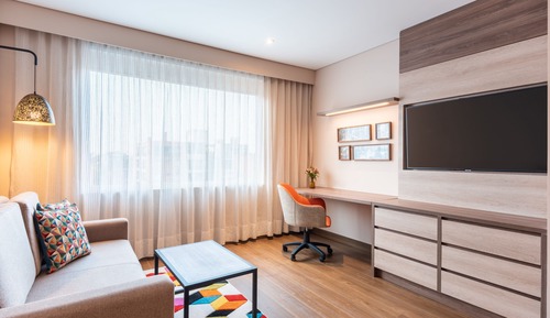 Suite junior, 1 habitación, vistas a la ciudad