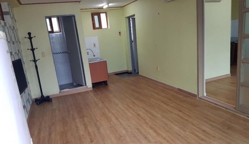 Room (Ondol A] Room 102)