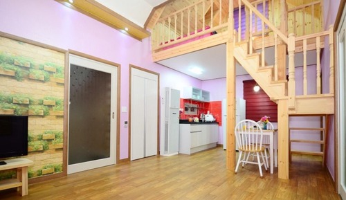Room (Puru (Duplex))