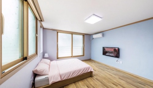 Room (Room 202 (2/4 person bed))