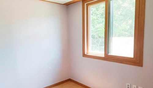 Room (Unshared House)
