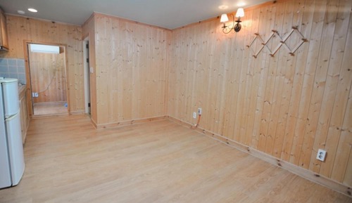 Room (Rosa B)