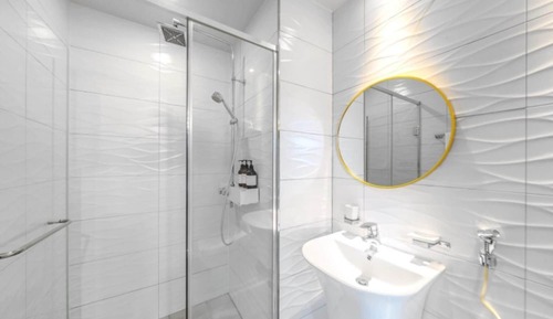 Room (B-301 (Double layer Jet spa))