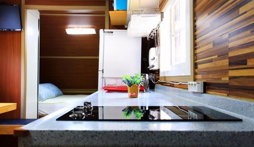 Room (Caravan (KRW 10000 per additional per)