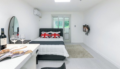 Room (Chocolate Mint (1st floor/studio type)