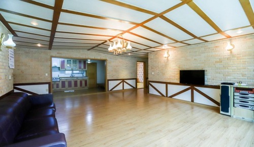 Room (A-Building)