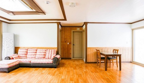 Room (Suncheon Manbang)