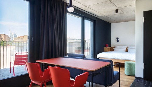 Suite estudio Signature, balcón