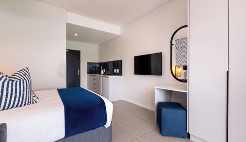 Habitación Deluxe, 1 cama de matrimonio con sofá cama, no fumadores, vistas a la ciudad