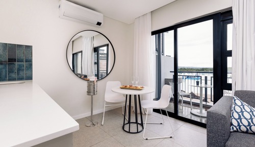 Suite estudio Deluxe, 1 cama de matrimonio con sofá cama, no fumadores, vistas a la ciudad