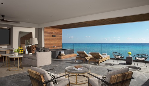 Master Suite Ocean Front