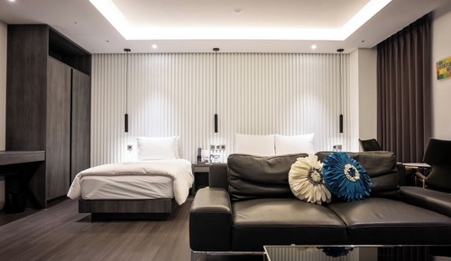 Habitación junior con 1 cama doble o 2 individuales (Diamond)