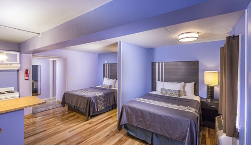 Habitación Deluxe, 2 camas de matrimonio, cocina básica