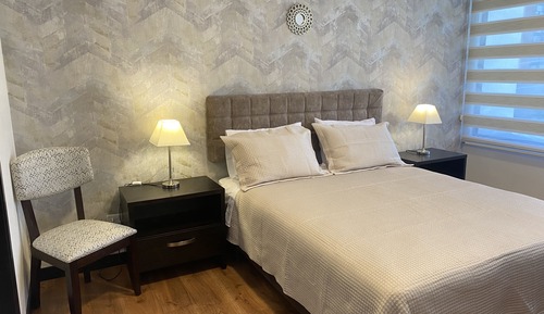 Apartamento exclusivo, 2 habitaciones, no fumadores, acceso a la piscina