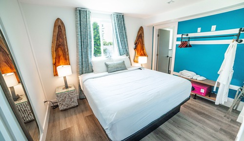 Suite, 1 habitación (King, Partial Ocean View)