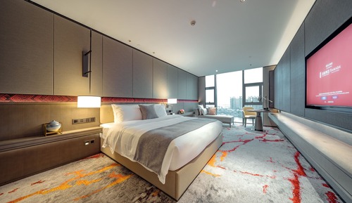 Deluxe Room, 1 King Bed, Non Smoking, Lake View